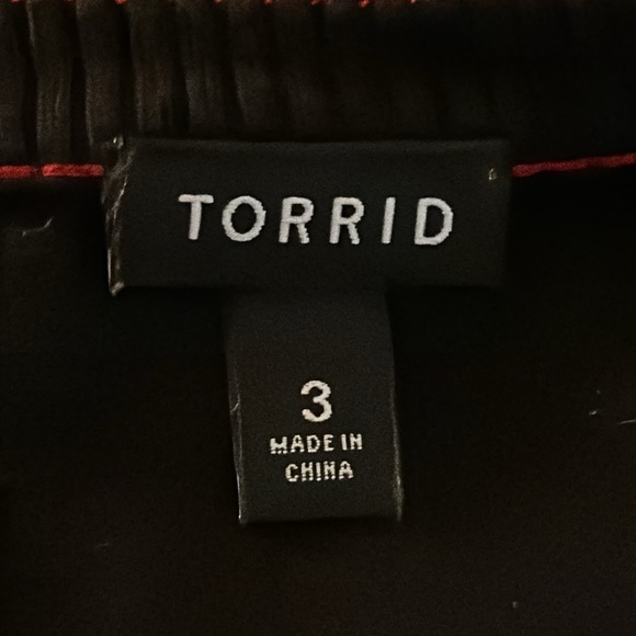 Torrid Union Jack Heart Sweater Black Red‎ White Blue Womens Plus 3X Flag Cotton - Picture 8 of 10